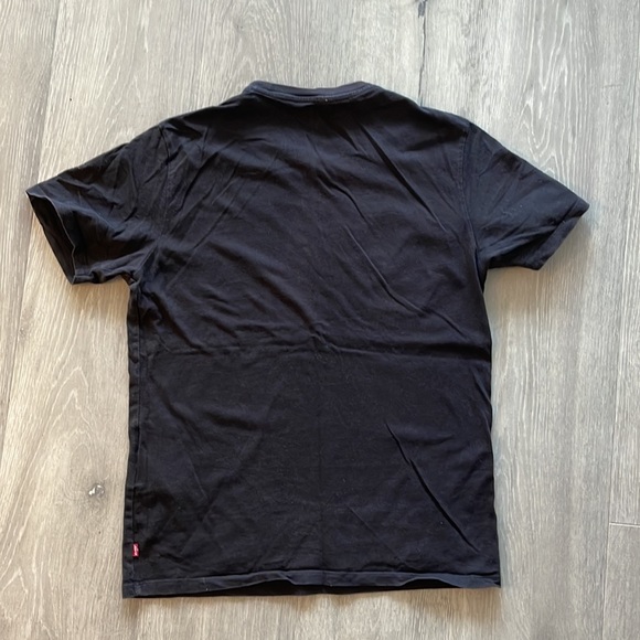 Men’s Levi’s Tshirt Small - Picture 2 of 2